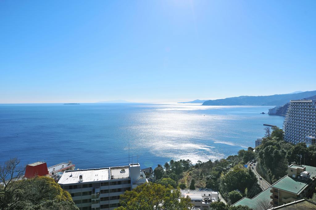 Onsen Hostel Hinoemi Атамі Екстер'єр фото