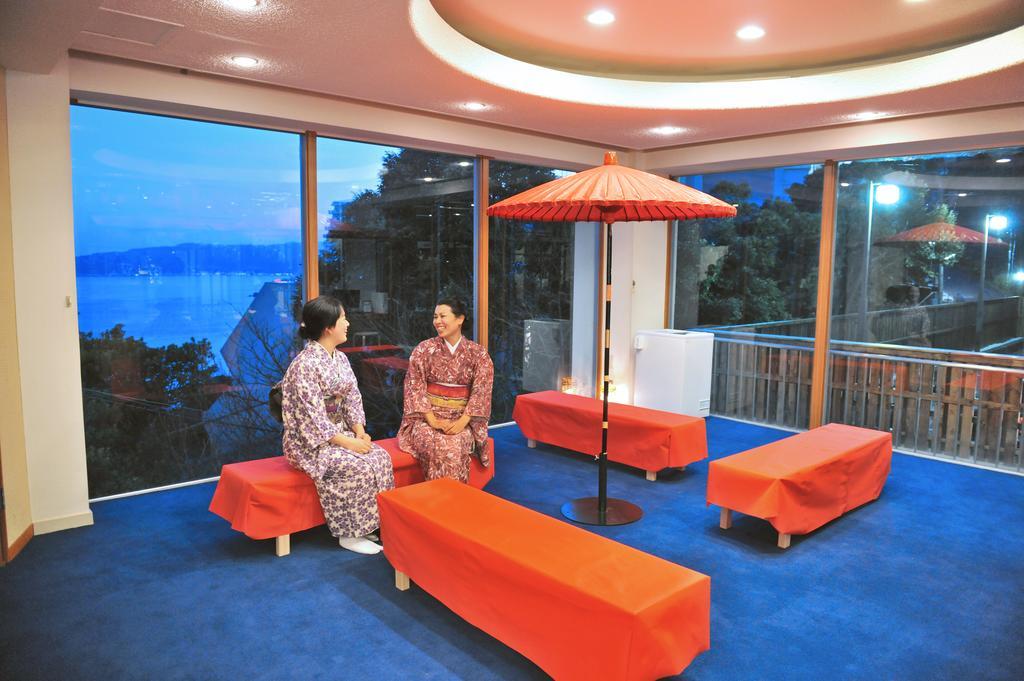 Onsen Hostel Hinoemi Атамі Екстер'єр фото