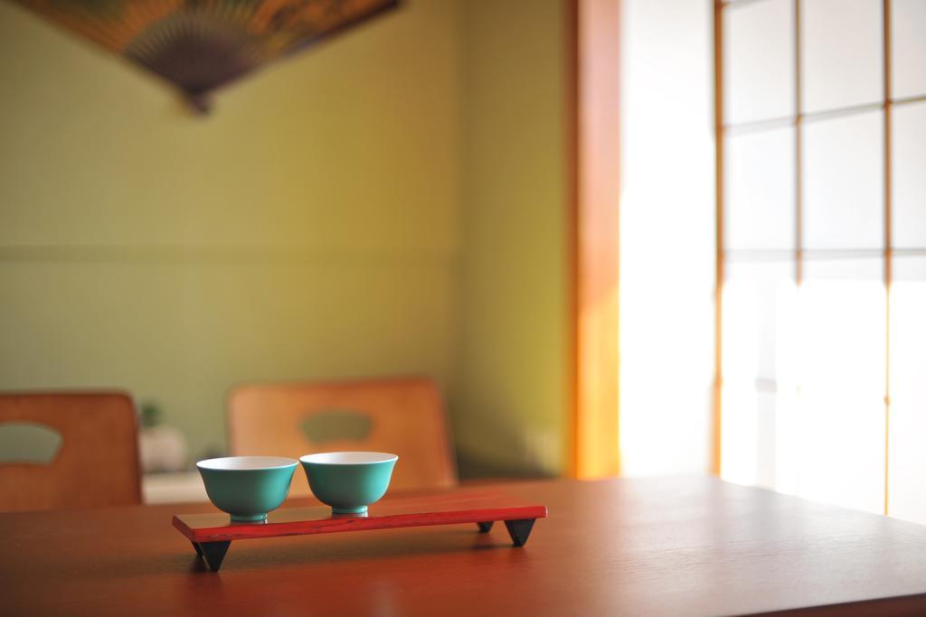 Onsen Hostel Hinoemi Атамі Номер фото