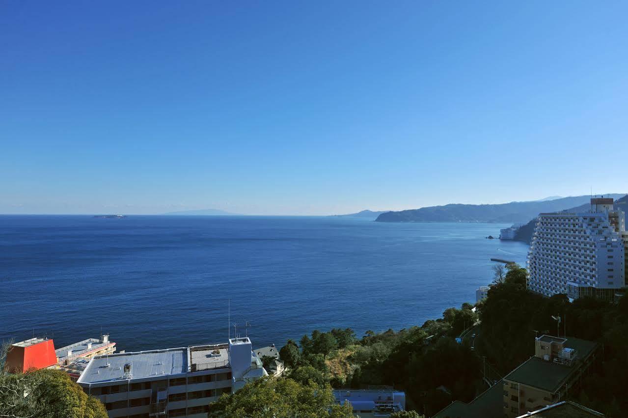 Onsen Hostel Hinoemi Атамі Екстер'єр фото