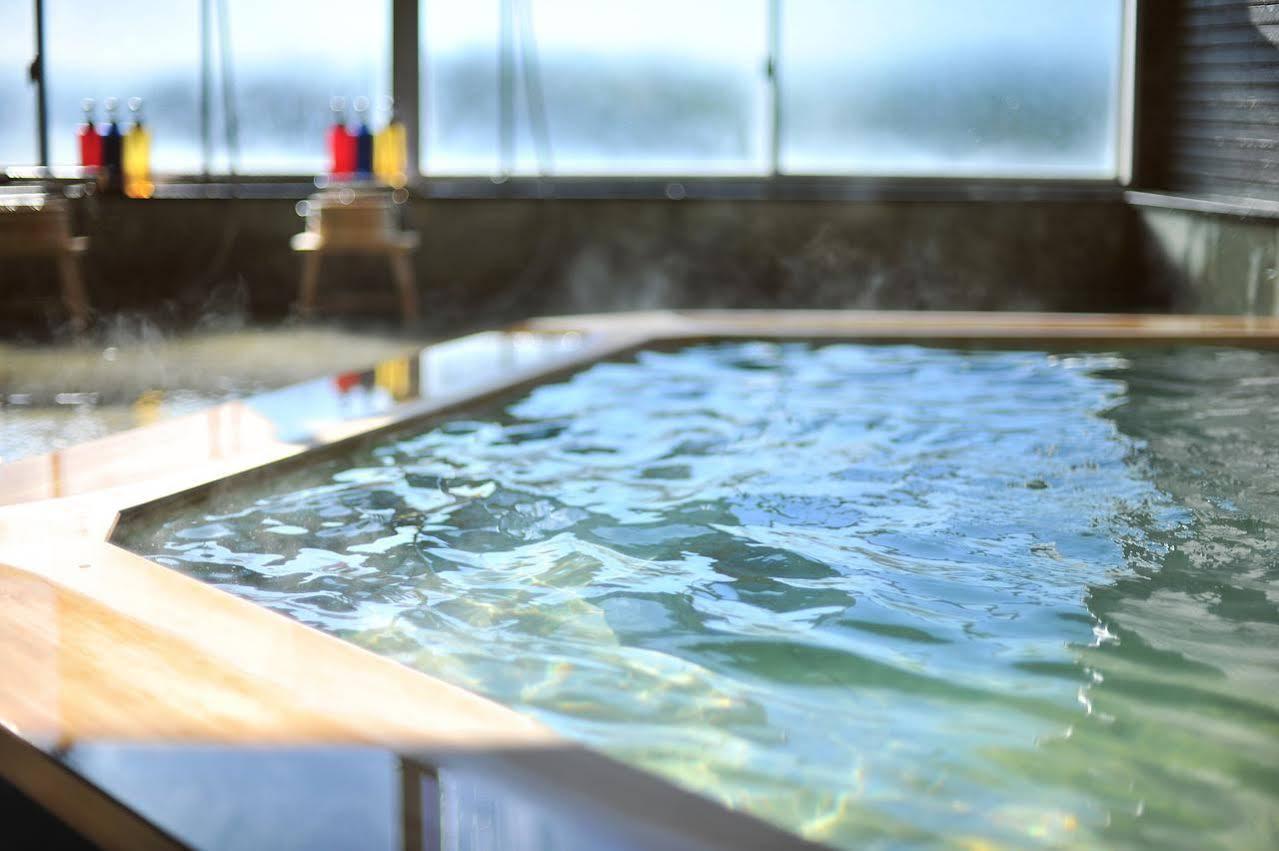 Onsen Hostel Hinoemi Атамі Екстер'єр фото